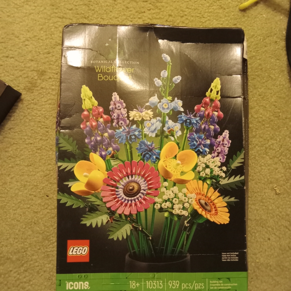 Lego Wildflower Bouquet